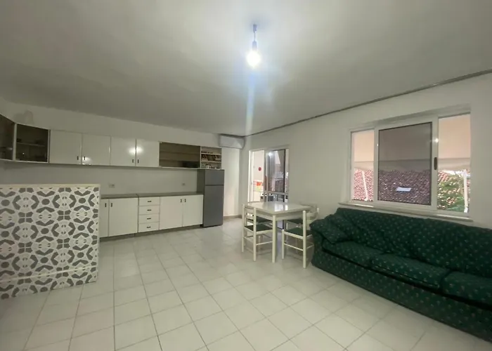 Tirana Central Stay Apartment *