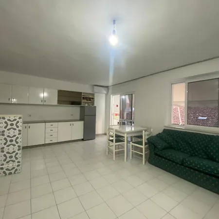 Tirana Central Stay Apartment *